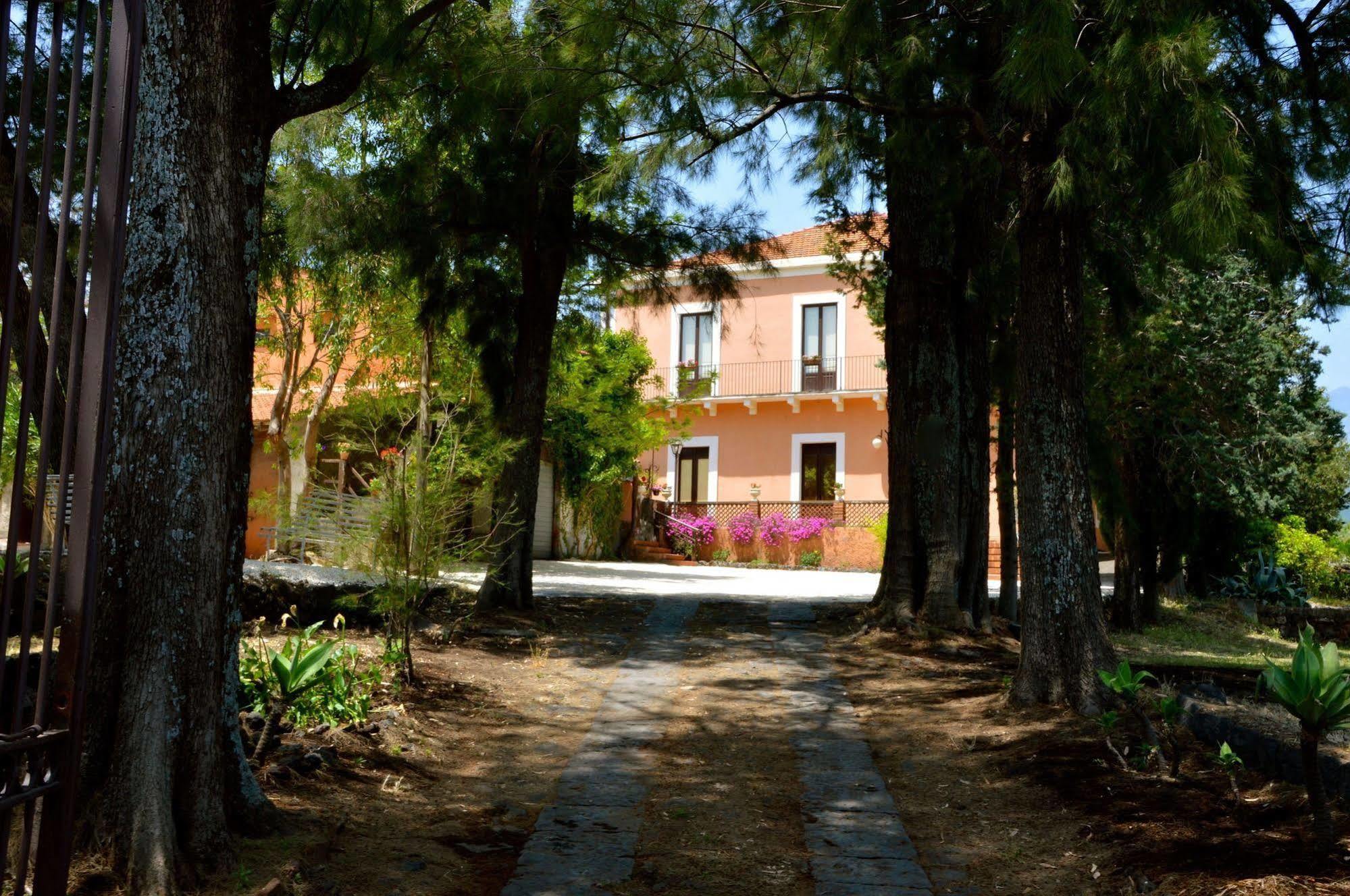 Villa Bonaccorso - Antica E Maestosa Villa Con Piscina Ai Piedi Dell'Etna Viagrande Dış mekan fotoğraf